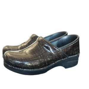 Dansko Patent Black & Gray Sparkle Professional Clogs Size 40 US 9.5 - 10